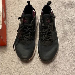 Nike Huarache sneakers